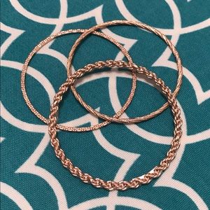Jewelry - Kendra Scott bangle bracelets. Jewelry - Kendra Scott bangle bracelets.